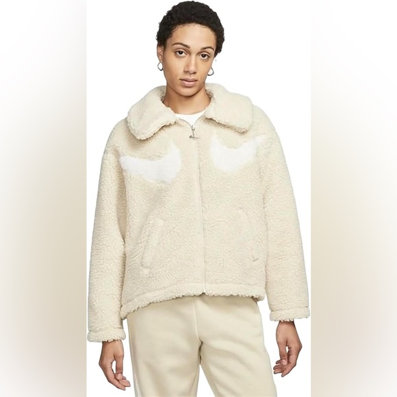 Nike Sportswear Women's Oversized Swoosh Sherpa Jacket - Picture 5 of 5